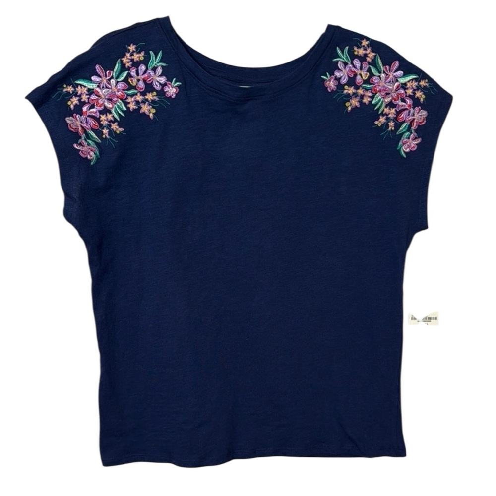 NWT St. John’s Bay Small Multicolored Embroidered T-Shirt with Short Sleeves